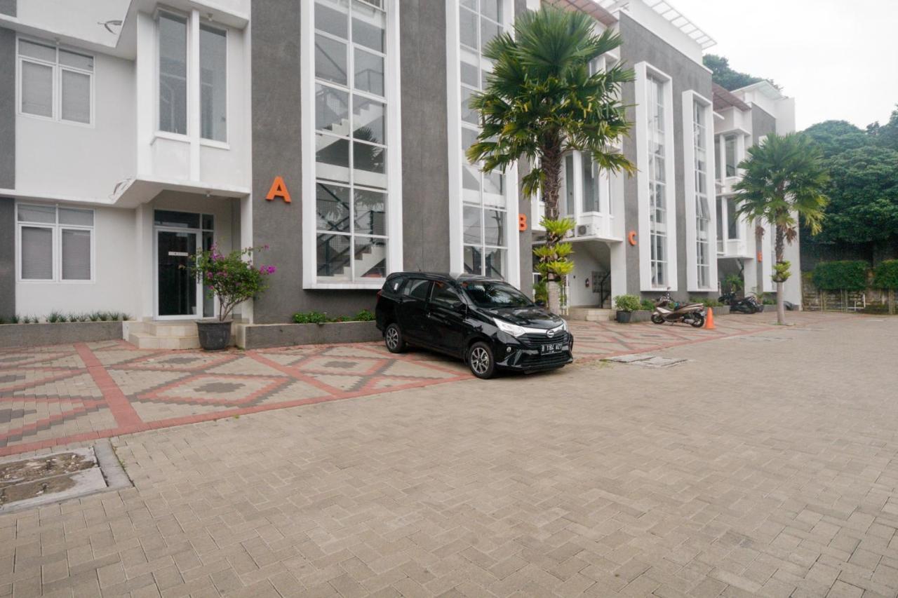 Oyo Life 3204 Beverly Park Bandung Bagian luar foto