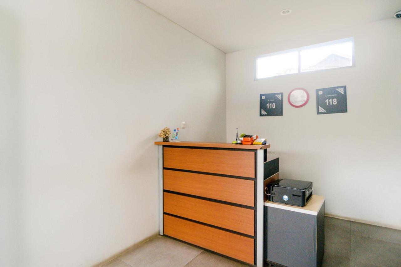 Oyo Life 3204 Beverly Park Bandung Bagian luar foto