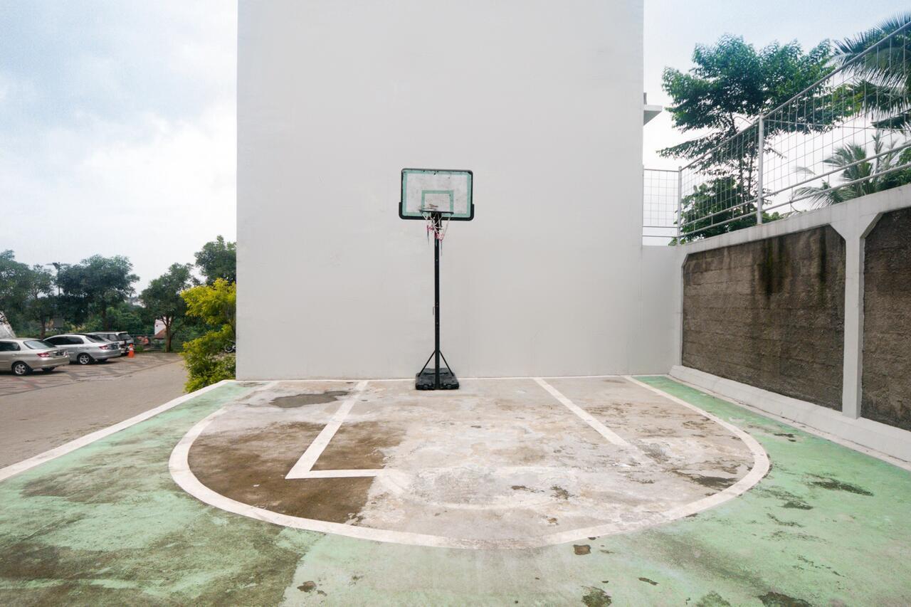 Oyo Life 3204 Beverly Park Bandung Bagian luar foto
